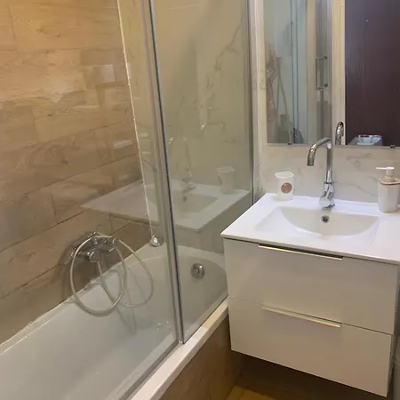 Good Holidays 06 Apartment